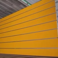 الواح mdf مال اكسسوارات موبايلات مع الهوكات وحامل رفوف للبيع   يغلف مح...