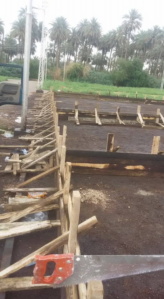 مكتب الضي للبناء والمقاولات العامه
بناء ..ترميم ...اشراف ...عملنا في بغداد  هاتف ***********
ملاحظه...لا نتعامل بنظام التقسيط
تجهيز رفت للصب مساحه 600متر 
بعد حدل الأرض بثلاث طبقات وحدلها 
قمنا برش الأرض بالنفط الاسود وفرش النايلون 
وتأسيس شبكه المجاري ودك القالب واليكم جانب من اعمالنا
بناء وتسليم هيكل 
بناء وتسليم مفتاح
