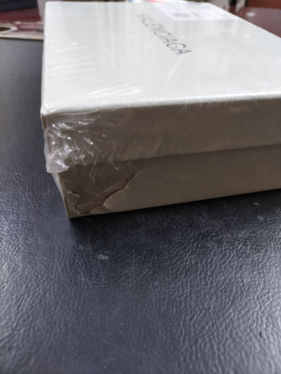 حقيبة ماركه بني سياگة كبس شركة السعر 35 مع التوصيل


**إذا كنت صاحب هذا الإعلان وتريد حذفه لأي سبب، رجاءا أرسل رسالة إلى الدعم الفني**