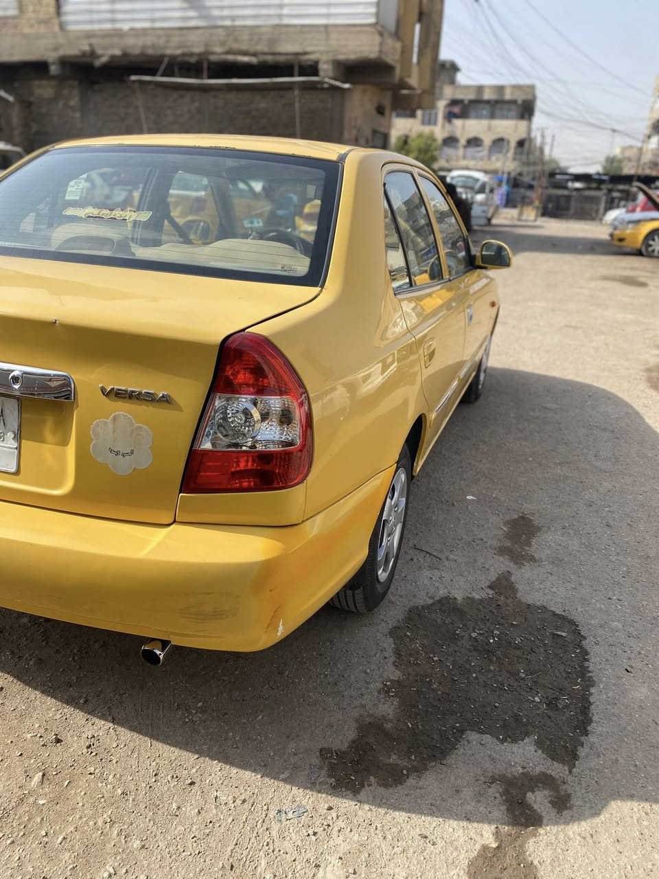 فيرنا ٢٠١٤  رقم بغداد مكانها بغداد الشعب سياره جاهزه للأخير 
للبيع او المراوس بخصوصي اوتو حسب القناعه
***********
