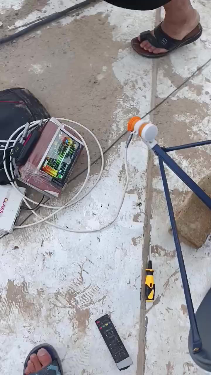 سلام عليكم انا منصب صحن ستلايت منو عنده صحن رايد نصبه الناصريه مركز رقم الهاتف واتساب ***********
