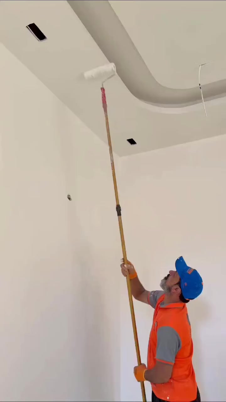 ليس أرق على السمع من كلام الأب يمدح ابنه

أنا و أخي أثناء العمل 

ابو زهراء الصباغ 

***********
