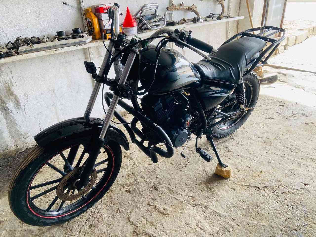 السلام عليكم
اوباما للبيع دراجه خير من الله مكينه 200 بلاد أوراق استنساخ تخم تاير ب625 وبيها مجال قليل قضاء النصر ***********
