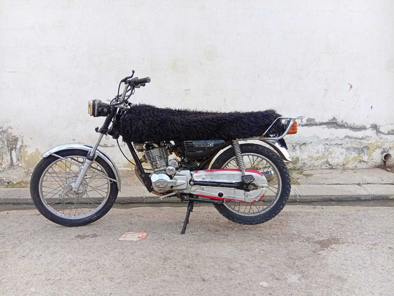 روبار موديل 2020 منفيس اصلي موجود 5 كير ناقصها بس عداد سرعه
250 قفل بدون معامله


**إذا كنت صاحب هذا الإعلان وتريد حذفه لأي سبب، رجاءا أرسل رسالة إلى الدعم الفني**