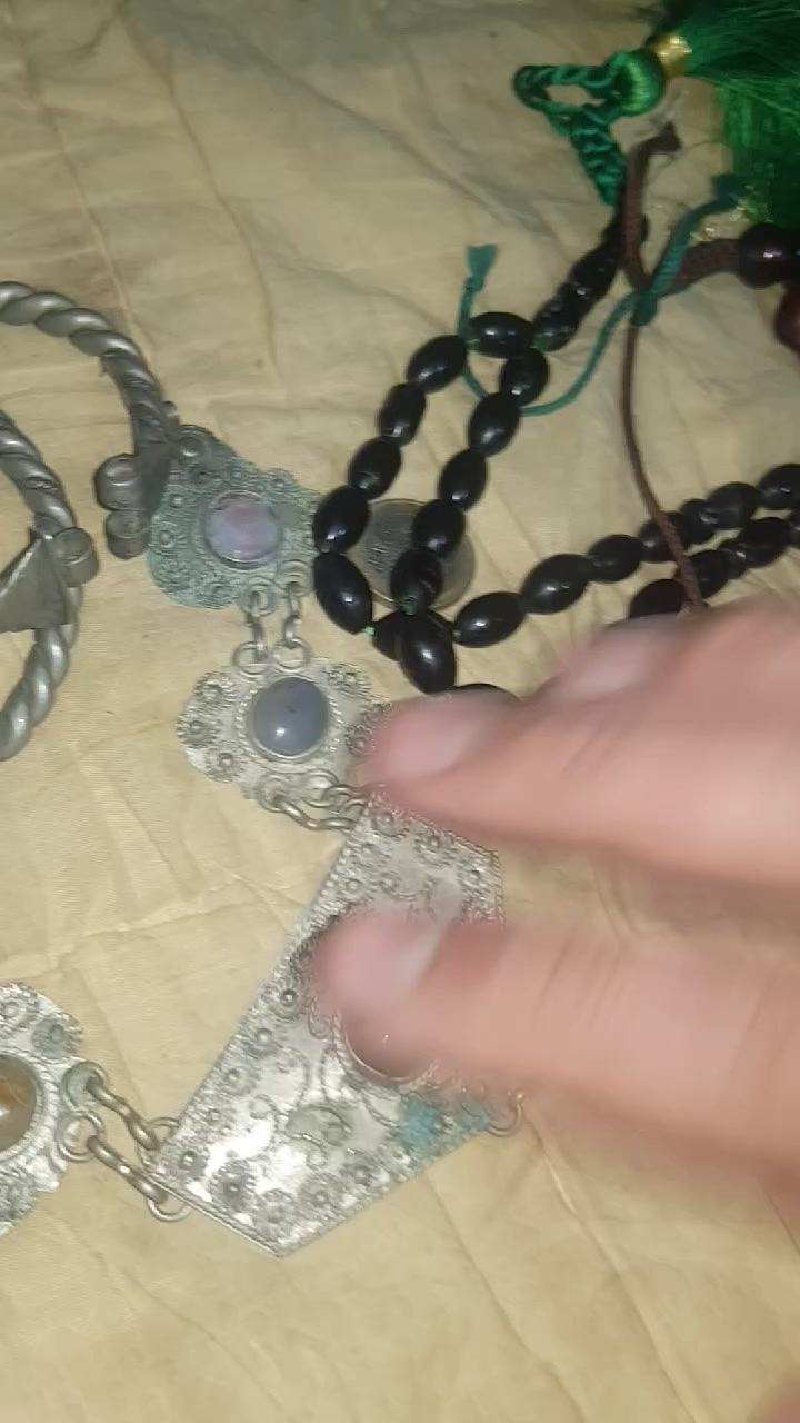 اغراض قديمه اريد ابيعهن


**إذا كنت صاحب هذا الإعلان وتريد حذفه لأي سبب، رجاءا أرسل رسالة إلى الدعم الفني**