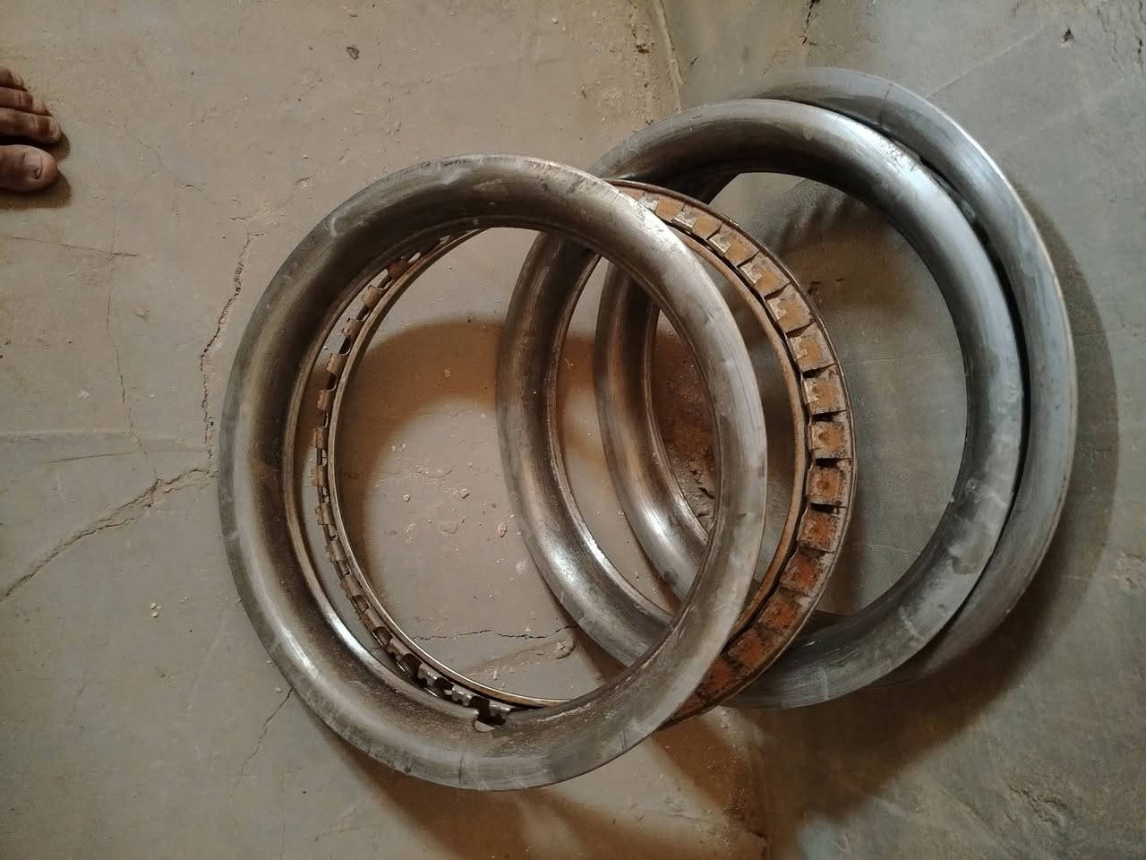 قراض سايبه البيع تاير جديد 35مامشدودوالوياله على5 م
  فلانجات ب10 كب ب5
مصطره مال دعاميه الكدام صيرب10
بلتكتور 8 شقالات مكان نجف


**إذا كنت صاحب هذا الإعلان وتريد حذفه لأي سبب، رجاءا أرسل رسالة إلى الدعم الفني**