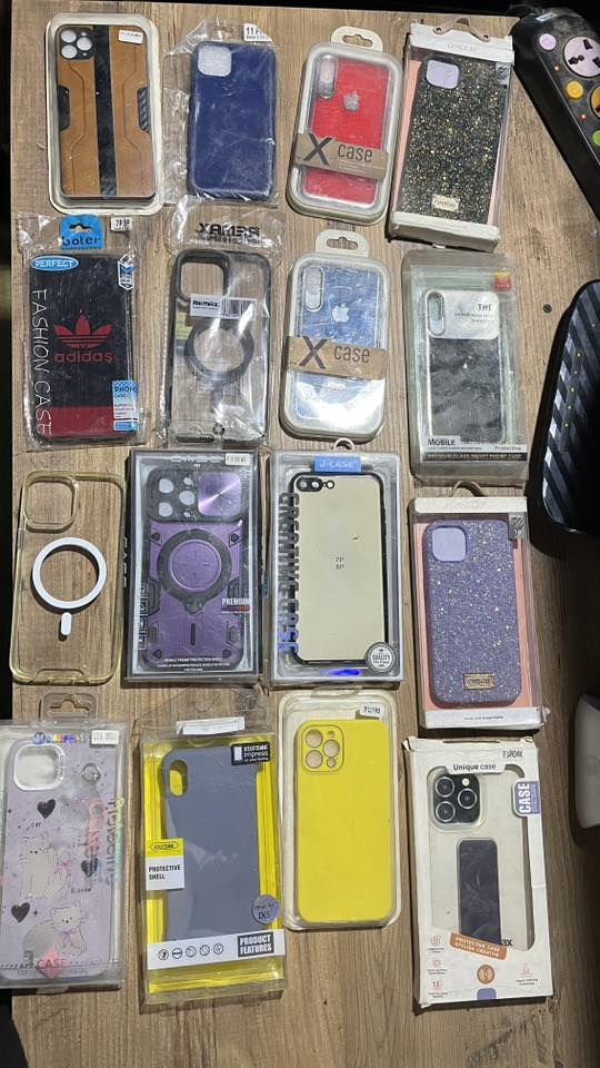 متوفر كفرات ايفون فقط
موجود توصيل


**إذا كنت صاحب هذا الإعلان وتريد حذفه لأي سبب، رجاءا أرسل رسالة إلى الدعم الفني**