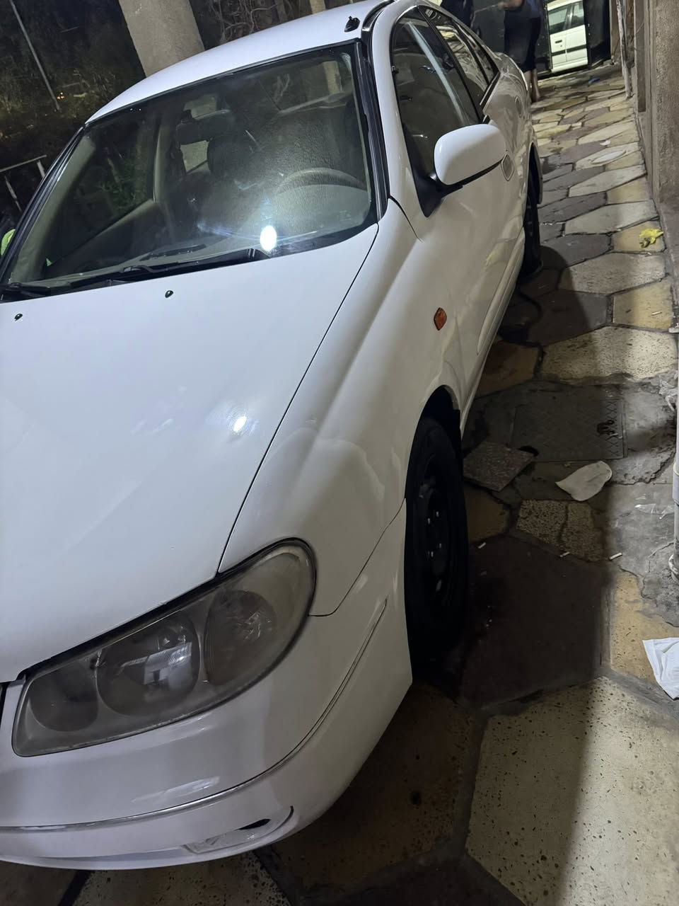 السلام عليكم
نيسان سني ياباني 2009
فول اوتوماتيك
جاهزه للاخير بدون نقص 
 كير محرك كهربائيات كلشي شغال فوول
 سويج ريمونت سنتر لك اربع جام كهرباء 
حداديه جديده خلفي امامي
 تبريد ثلج ومسويله ادامه كامله  
مكان السياره بغداد.
سعر 98 بيها مجال بسيط. 
لستفسار الاتصال ‭0772 268 8394‬
