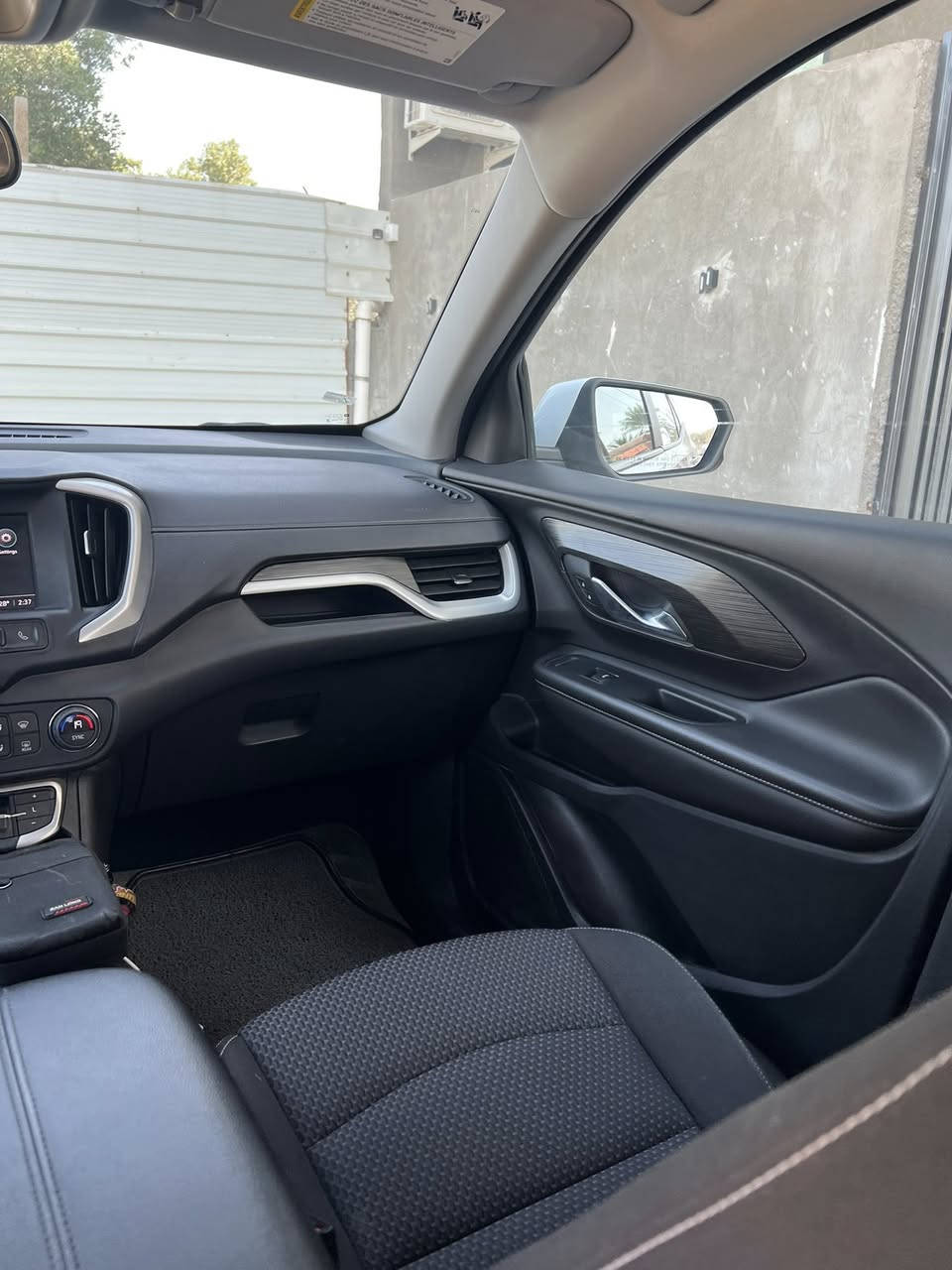 السلام عليكم  gmc Terrin  2023 وارد كندي مكينة 1500 تيربو رقم اربيل بأسمي بجم كبس فقط بيبان ٢ تبديل  السياره حيل نظيفه ماشيه 18 الف مايل فقط. مواصفات SLE المعروفه  جاهزه من كلشي والسونار موجود الي يريده عل خاص السعر المطلوب ١٩٥$ 
للتواصل خاص


**إذا كنت صاحب هذا الإعلان وتريد حذفه لأي سبب، رجاءا أرسل رسالة إلى الدعم الفني**