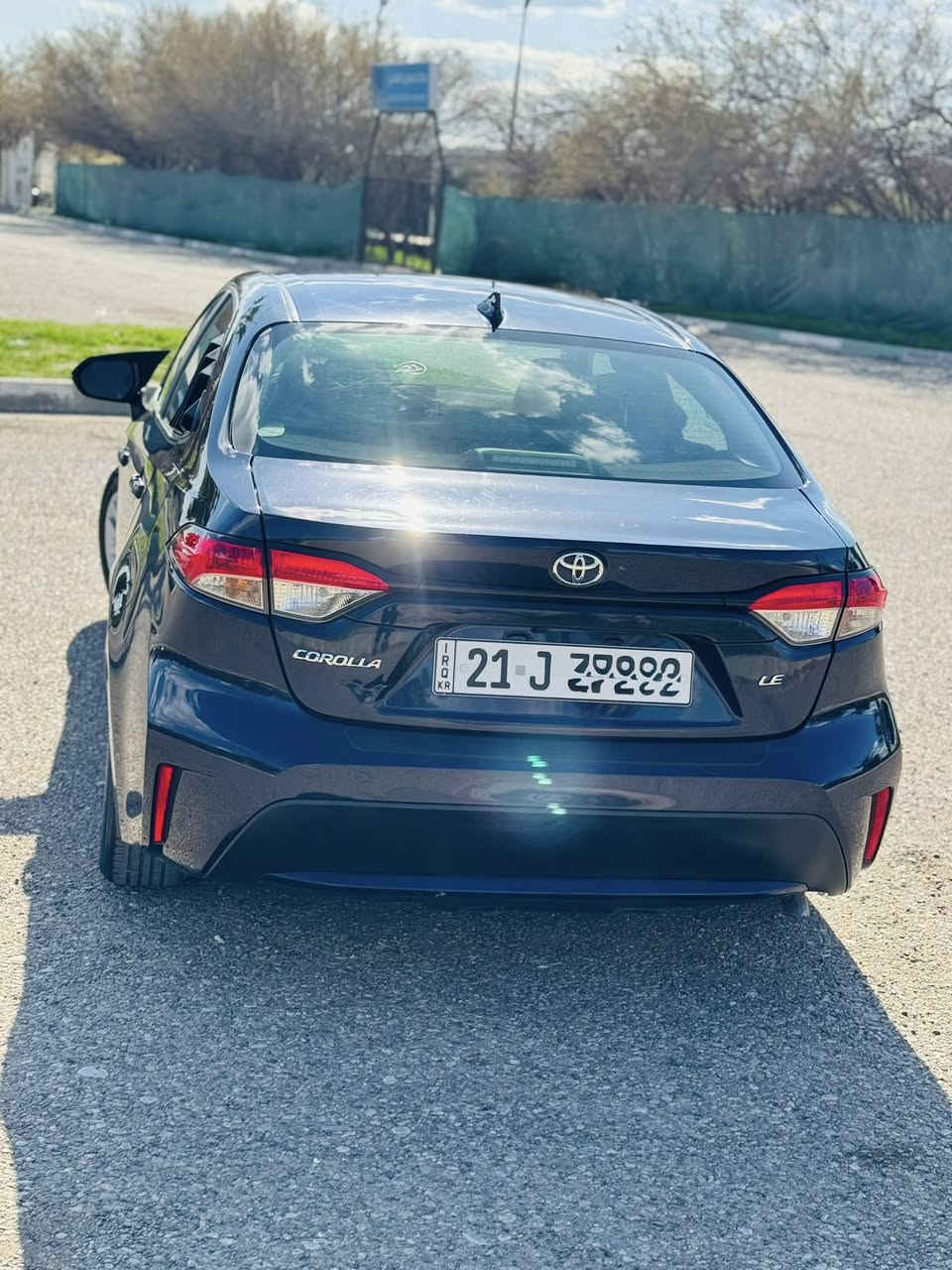 كورلا موديل 2021
اللون نيلي حبري
رقم سليمانيه دولي السنويه بسمي شخصياً
سنويه ورقم وهزه وژنگه كله جديد
ماشيه 86 
مواصفات LE محرك 1800 المرغوب 
داخل لونين رصاصي واسود 
ضررها جامرلغ السايق وبونيد بدون دواخل ضررها كلش خفيف 
ييها شويه بالبونيد چلح
كير _ محرك _ تبريد _ بالشرط على وضع الشركه
سياره جديده مال بيت 
مكاني كركوك سعر 140 وبيها مجال
للأستفسار الأتصال بالارقام 
***********
***********
