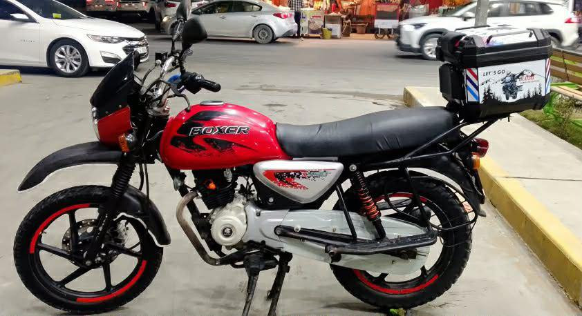 سلام عليكم بوكسر للبيع أو مراوس هذا  اكو ماكس عدله  حسب القناعه سعر 900وبيه مجال هذا رقمي***********
