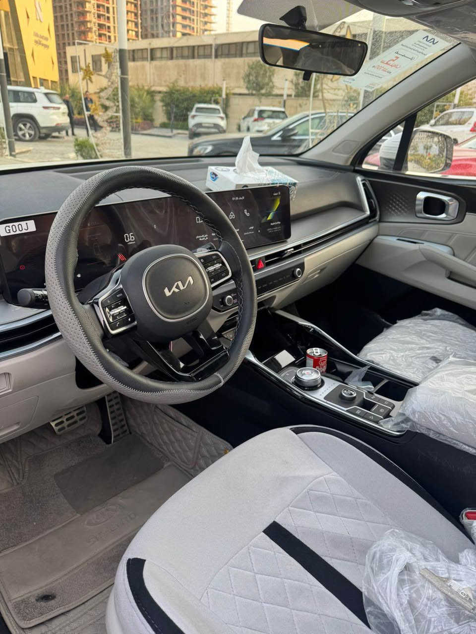 كيا سورنتو  2024 وكالة الدولية السيارة تحت الضمان ماشية 4800 كيلو بحالة الزيرو
رقم بغداد الدولي الجديد و هزة جديدة
‏v6.  3500
مواصفات السيارة
بصمة
بنوراما
تشغيل عن بعد 
هاند بريك كهرباء
كراسي كهرباء 
صندوك كهرباء
دشبول شاشة متصل
لايت زنون
‏Led زنون
بك لايت led
حساس امامي
حساس خلفي
ويل كب حجم 20
بردات خلفية
7 راكب
تحكم مقود
درايڤ مود 
اوتو هولد 
شاحن لاسلكي
كير ماوس
تبريد 3 قطع
تحكم شاشة وتبريد لمس 
بلوجكتر زنون
مانع انحدار 
مانع انزلاق
اريل رادار
كامرة خلفية

شخط بلدعامية الخلفية صغير ما مكحل و صبغ جزء صغير بلدعامية الامامية ( تبخير ) اثر شخوط و موجود سونارها
مكان السيارة بغداد اليرموك
السعر 33000$ و بيها مجال
للاتصال على الرقم *********** Colombo, Sri Lanka
