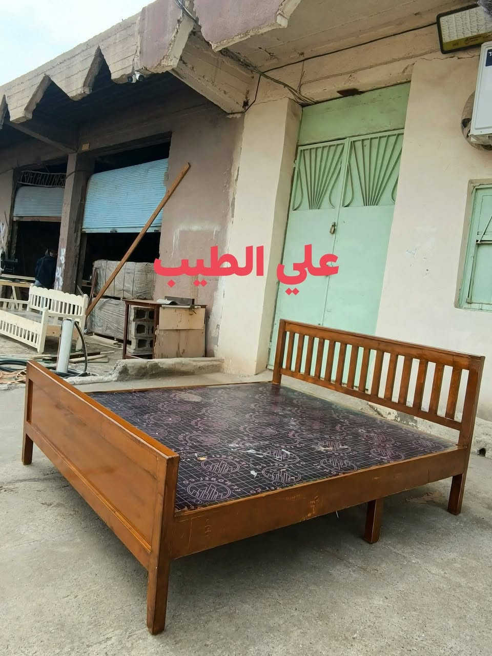 مرحبا اعزائي الكرام سرير  نفرين شغل ثقيل انج ونص وتنفيذ حسب طلب الزبون للاستفسار ***********
