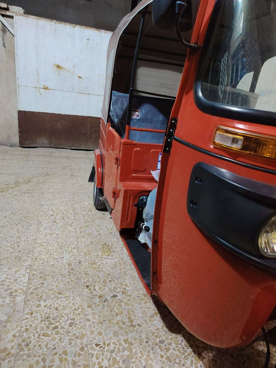 يالله تكتك مديل 24 تكتك واراق وكيل سيد وسام
تكتك مكفوله كفاله عامه عده صدعه مال حصوايه
زغيره كلش بس التوضيح تكتك جديده ونضيفه بعدهة على
البلاد جاهزه تكتك مال جناي تكتك تجي وشوف بعينك
تعال وتدلل
***********
 مكان العماره ساحت العرضات
