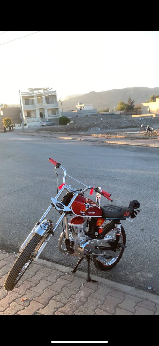 لەسەر ئزنی ئەدمین  ❤️نامی تووبرۆ 2025ماتۆرەکە خۆی دیارە ماشەللە ئەوێ هەموو گیانی  سفرە  بۆ زانیاری نرخ چات کە یان تێل ***********❤️❤️
