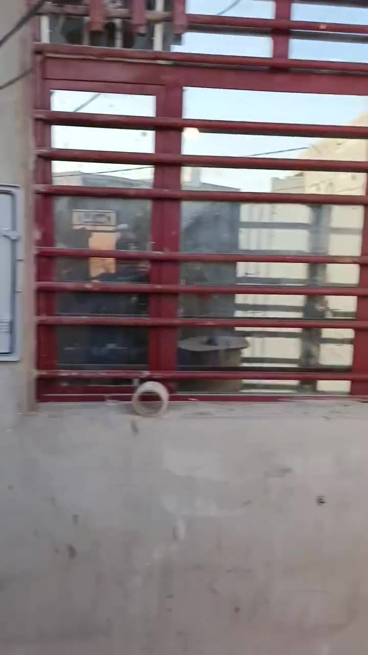 في المحموديه حي لمهندس مقابل لطليطله زراعي لفرع لخير تصال ***********  ***********
