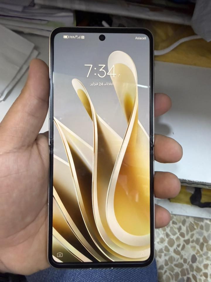 السلام عليكم جهاز ZTL قلاب الذكره مالته ١٢٨ الجهاز فول نضافه كلش جديد فول نضافه اي خلل ما بيه البيع فقط مكان بغداد السعر ٣٢٥ بيه مجال بسيط ***********
