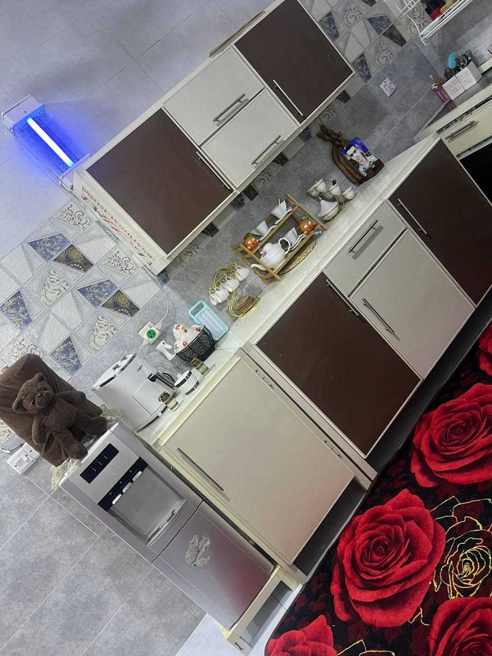 سلام عليكم ...من رخصه الادمن ..كاونتر للبيع متر ونص ..سنك متر ونص +نص متر اضافيه ..+براد ..سعر 450 وبي مجال بسيط 
مكان حي تونس احمد عائله احمد شغل تكزام مو سوكي


**إذا كنت صاحب هذا الإعلان وتريد حذفه لأي سبب، رجاءا أرسل رسالة إلى الدعم الفني**