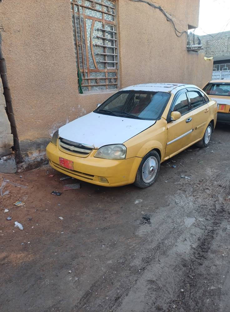 ***********.             22 بغداد, العراق
