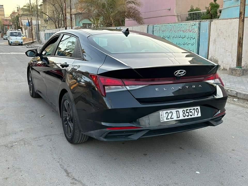 للبيع | النترا أمريكي 2022 بدون إيرباك
📍 تحويل موجود – الرقم شمالي اربيل

المواصفات:
 • السيارة ماشية 31,000 كم فقط
 • رادار أمامي وجانبي
 • تحذير تصادم أمامي + بريك أوتو
 • كاميرات محيطية
 • ABS + أنظمة أمان كاملة
 • مثبت سرعة
 • قيادة ذاتية
 • بطارية جديدة
 • تخم + تايرات جديدة
* تحكمات ستيرن كاملة
* ⁠شاشة كبيرة (آبل كار واندرويد أوتو)
* كشنات جلد
 • السيارة نظيفة استخدام شخصي جداً

حادث جاملغ خلفي (موضح بالصور – بسيط)

ملاحظات مهمة:
 • مكينة، گير، شاصي سليم 100% 
 • فحص بأي مكان تختاره
 • جاهزة للتحويل وما تحتاج شي

📞 للاستفسار اتصل
***********
مكان السيارة بغداد / البنوك
السعر 15,600$ قابل للتفاوض للجاد فقط
