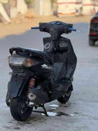 سنكس فحل كوري كابيتر دراجه حلوه كلها شغاله ما بيها نقص مكينه حلوه مكان...