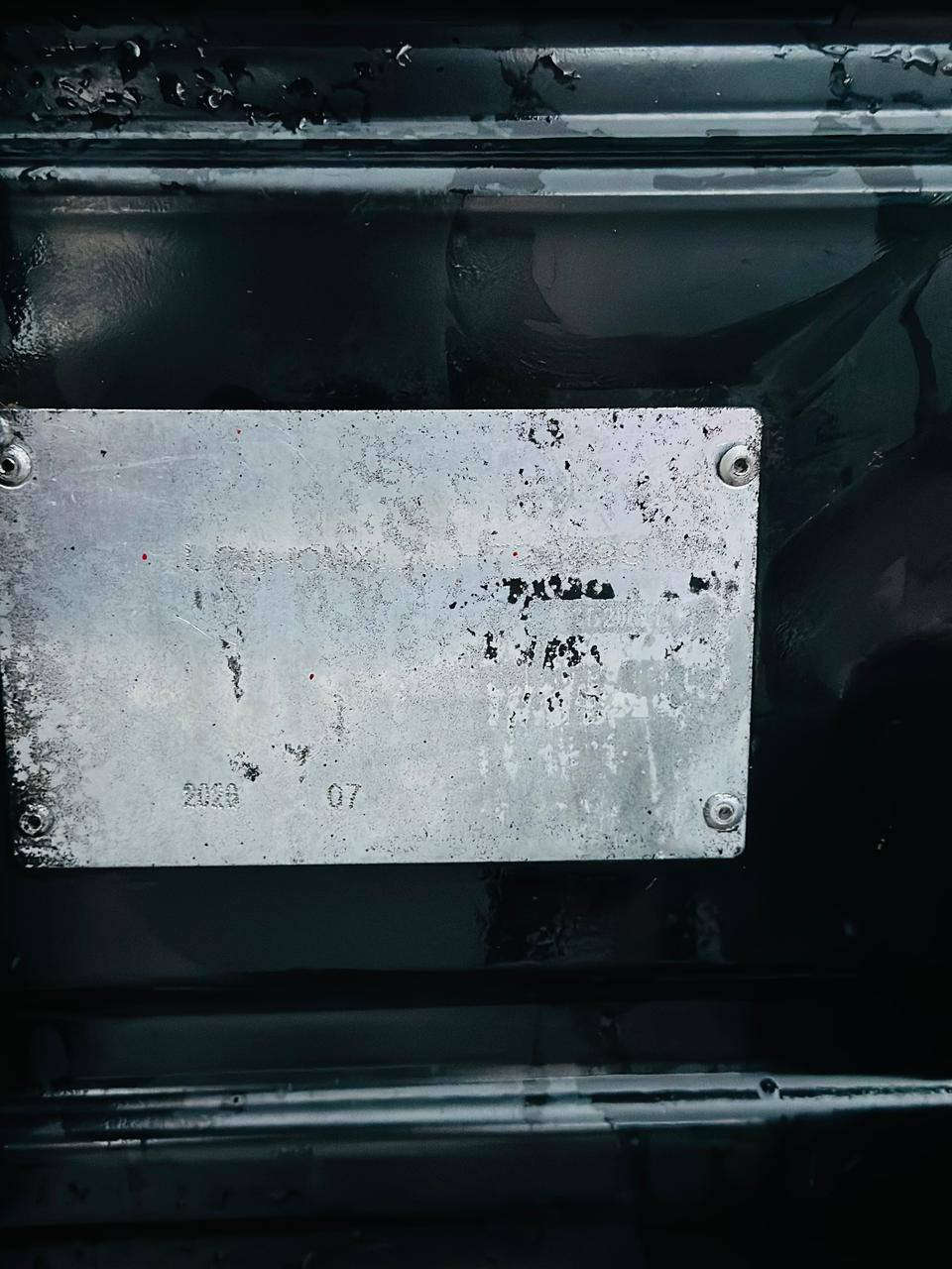 سلام عليكم عندي هاي الستوته 2020 بلادي قلاب بليته ومنفيس شرط ركبه محرك صفر الستوته كلها ع بلاد بدون صبغ ستوته حلوه واحله من الصور السعر مليون 300 وبيها مجال حك الجيه شراي خابرني مامتواجد ع فيس رجاء المو شراي لا يكسر بمال العالم تحياتي للجميع *********** ‏‪***********‬
