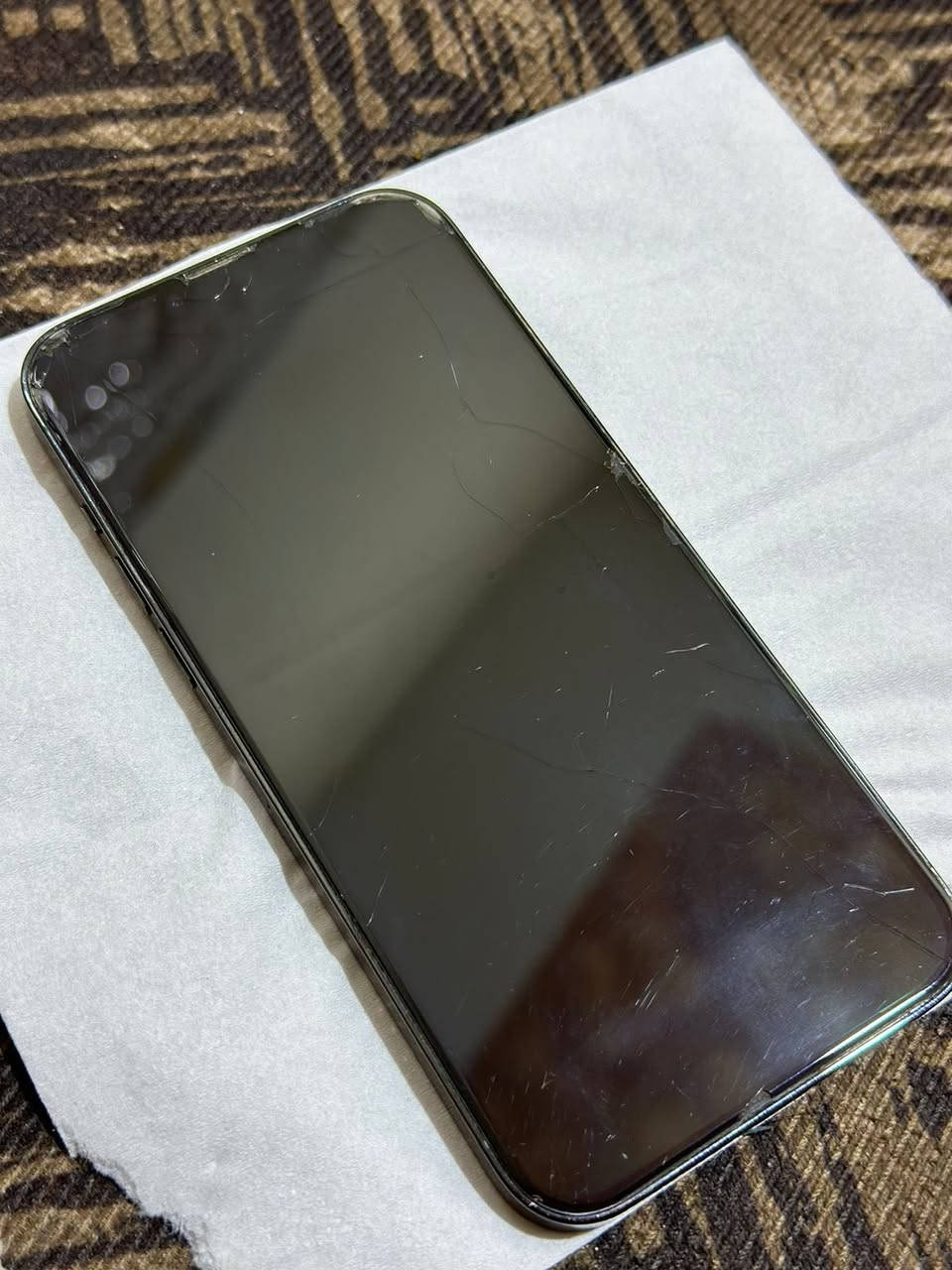 السلام عليكم
ايفون 13 برو ماكس كفالة

مساحتة 512

بطاريته 91 بلادي مو معلايه 

ما مفتوح ولا مبدل ولا داخل تصليح

لا كسر ولا فطر 

الملحقات الباكيت والكيبل

السعر 700

للاستفسار اكثر 0773254517

العنوان البصره حي الحسين


**إذا كنت صاحب هذا الإعلان وتريد حذفه لأي سبب، رجاءا أرسل رسالة إلى الدعم الفني**