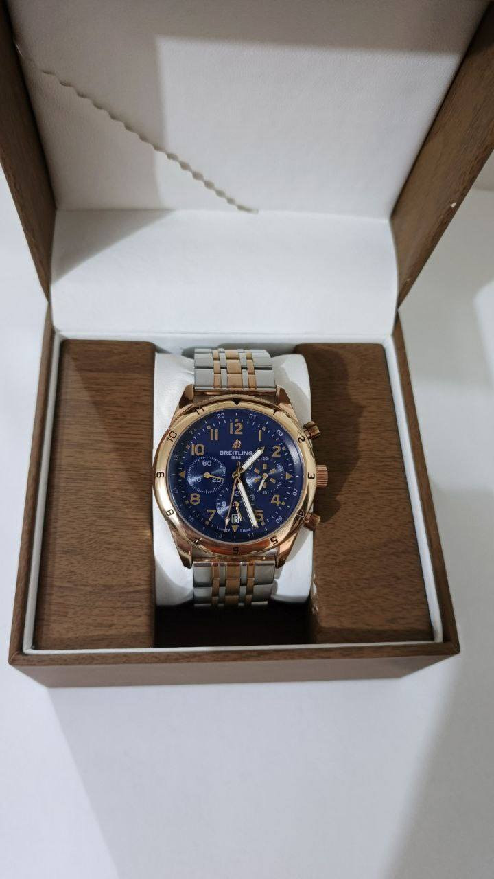 ساعة Breitling (بريتلينغ)التصميم بميناء أزرق داكن وعقارب وأرقام تصميم مستوحى من ساعات الطيارين الكلاسيكية..سعر سناتر شغاله ثواني و دقايق و ساعات ستوبوج جامه زفير ضد الخدوش سعر 25 متوفر توصيل


**إذا كنت صاحب هذا الإعلان وتريد حذفه لأي سبب، رجاءا أرسل رسالة إلى الدعم الفني**