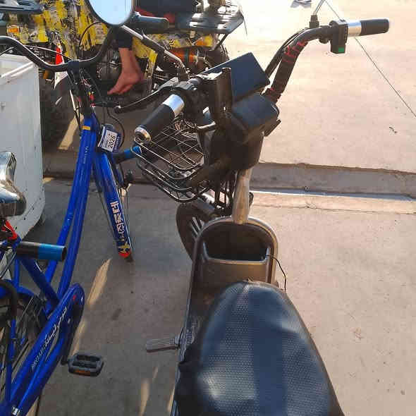 مطور حجم 20 كلو شغال السعر 125 بي بطاريه 2 وكفات تواصل *********** وبي وتساب
