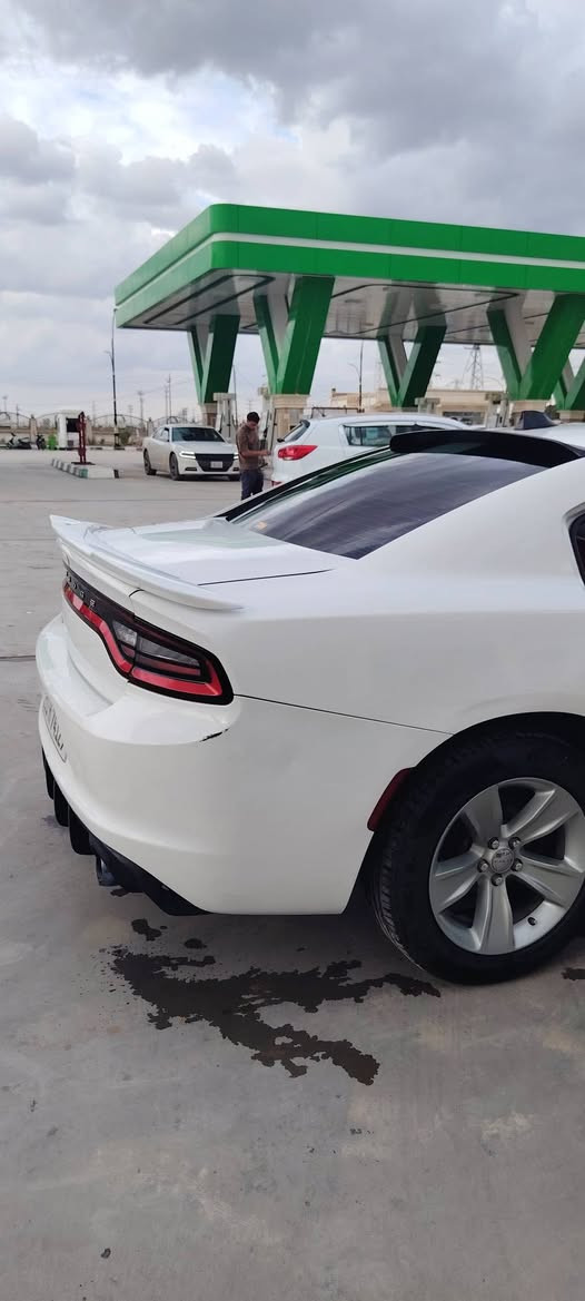 جارجر 15 مرمزة 18 رقم بغداد سنويه 30 كفاله عامه كلين sxt  حداديه تخم تاير تبريد ثلج حتى صور امريكا موجوده بالمنشور تحويل ثاني يوم سياره جاهزه ع اخر حبايه السعر 170 مكان السياره ميسان ***********
