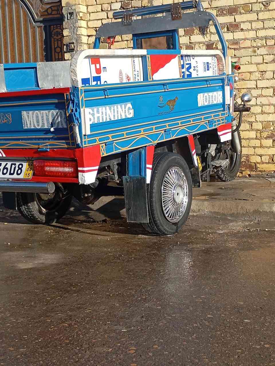 سلام عليكم ستوته جمره موديل 2015 اوراق كامله مصبوغه عام جماليه ستوته خير من الله صدر شغال كير بوكس جديد محرك ناعم كهربايات كلها شغاله السعر اتصل على هذا رقم راعيها ***********
