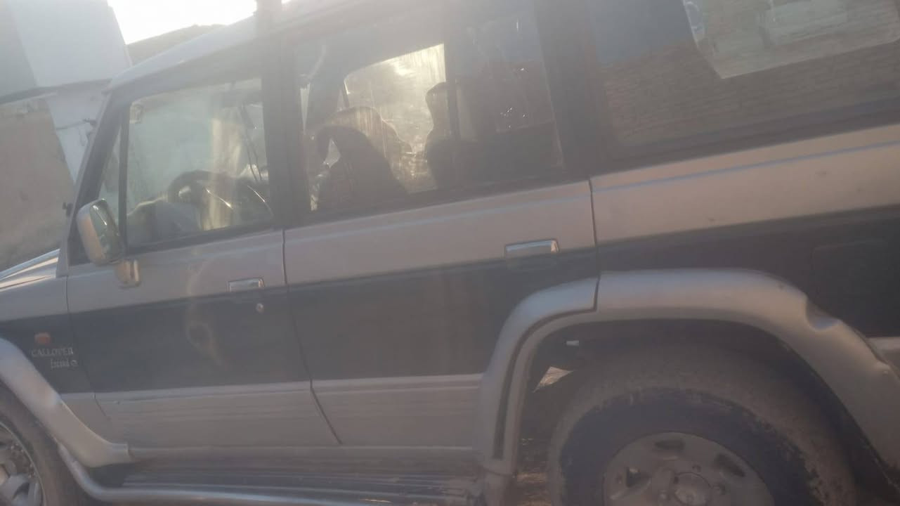 السلام عليكم كالوبرا موديل 93سياره نضيف جدا كيرومكينه مكفولات حداديه 80بلميه سياره جدانضيف دواخل رقم صلاح الدين رقم صدامي ماندل المالك بس اتكفل عشائر وحكومه لن رقم مالكه ضاع مني واي مشكله مابيه رقم التلفون *********** اني مكلف بلنشر الا تصال عل الرقم السعر 25وبيه مجال
