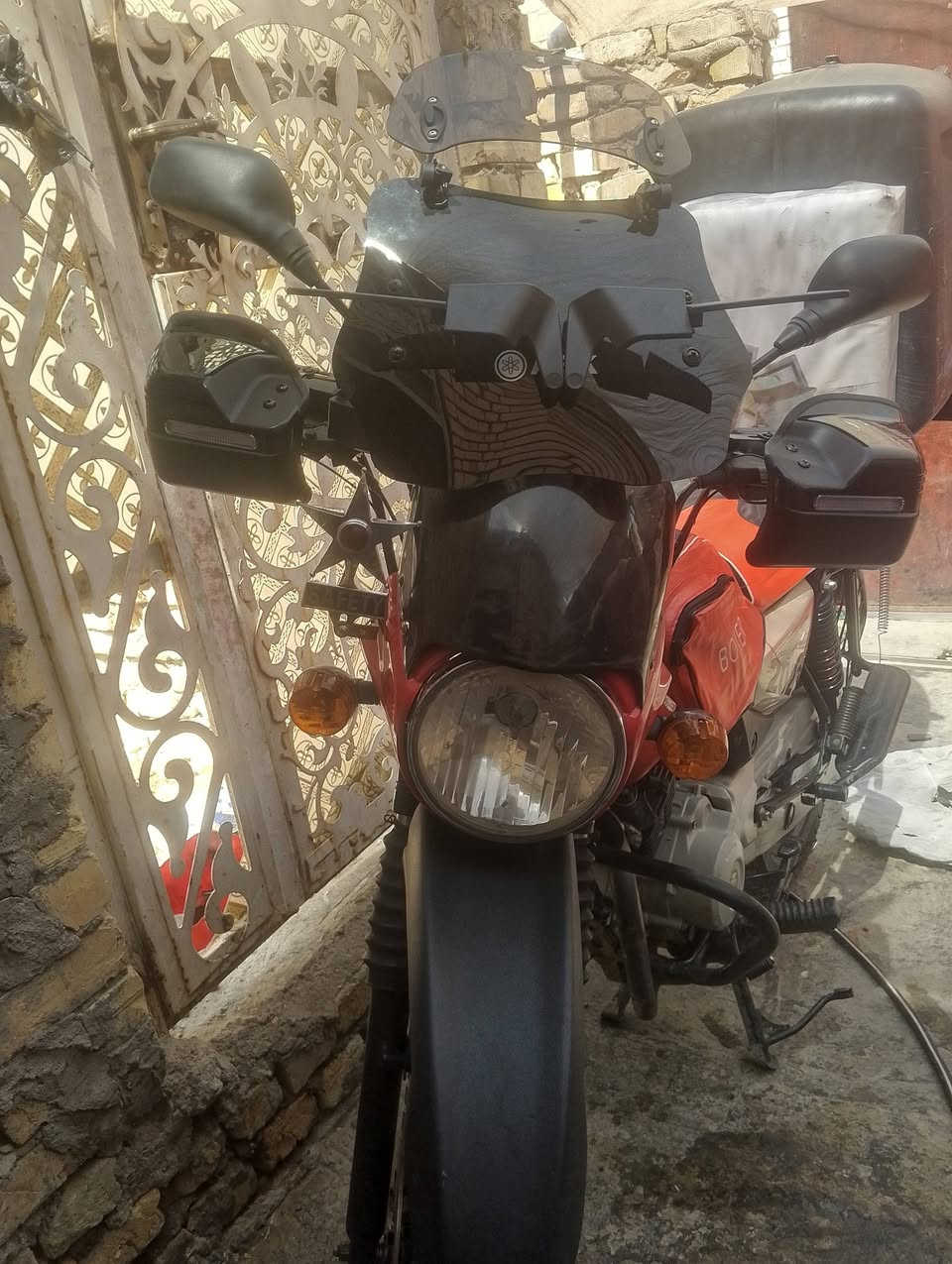 سلام عليكم بوكسر موديل 23الدراجه كامله برغي ما ناقص بيها مكينه خير من الله كلجات كهربائيات كله جديد قبل كم يوم سويتله ادامه كامله تخم تاير الدراجه كبل للشارع اوراق تالفه راعيه موجود اكفلهه الك حلال وحرام وسرقه الدراجه داكيه بل مرور السعر 1300وبيه مجال عنوان بغداد (سبع قصور شارع ابو علي )***********
