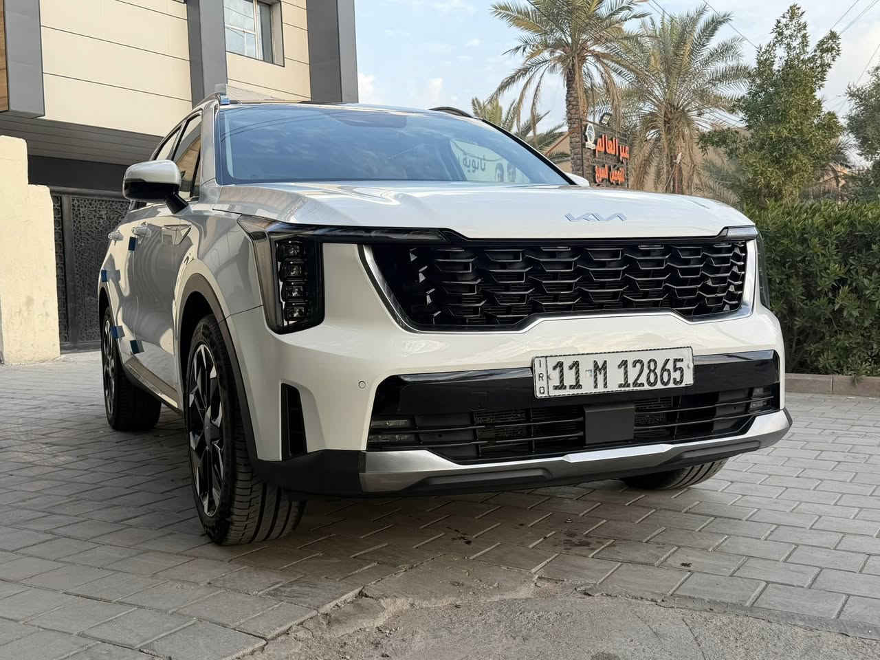 سورنتو 2025 ضمان الشركة نم 
مكفولة كفالة عامة لاضربة ولاصبغ ولابارد 
فول مواصفات  V6__ستة سلندر
…بصمة ابواب
…صندوك كهرباء
…بنوراما طكتين 
…كير موس
…دبل كامرة خلفية 
…تبريد شاشية
…مري شفط - طي
…جام عدد ٤ كهربائي 
…بردات خلفية
…شاشة عدادات
…شاشة تدعم كاربلاي-اندرويد
 …وضعيات قيادة سبورت-نورمال-ايكو
… شفتات ستيرن
…لايت زنون - بك لايت LED
…هند بريك اوتو
…حساسات امامي خلفي
…-7- راكب
… تشغيل عن بعد
للاستفسار

‏‭***********
***********
