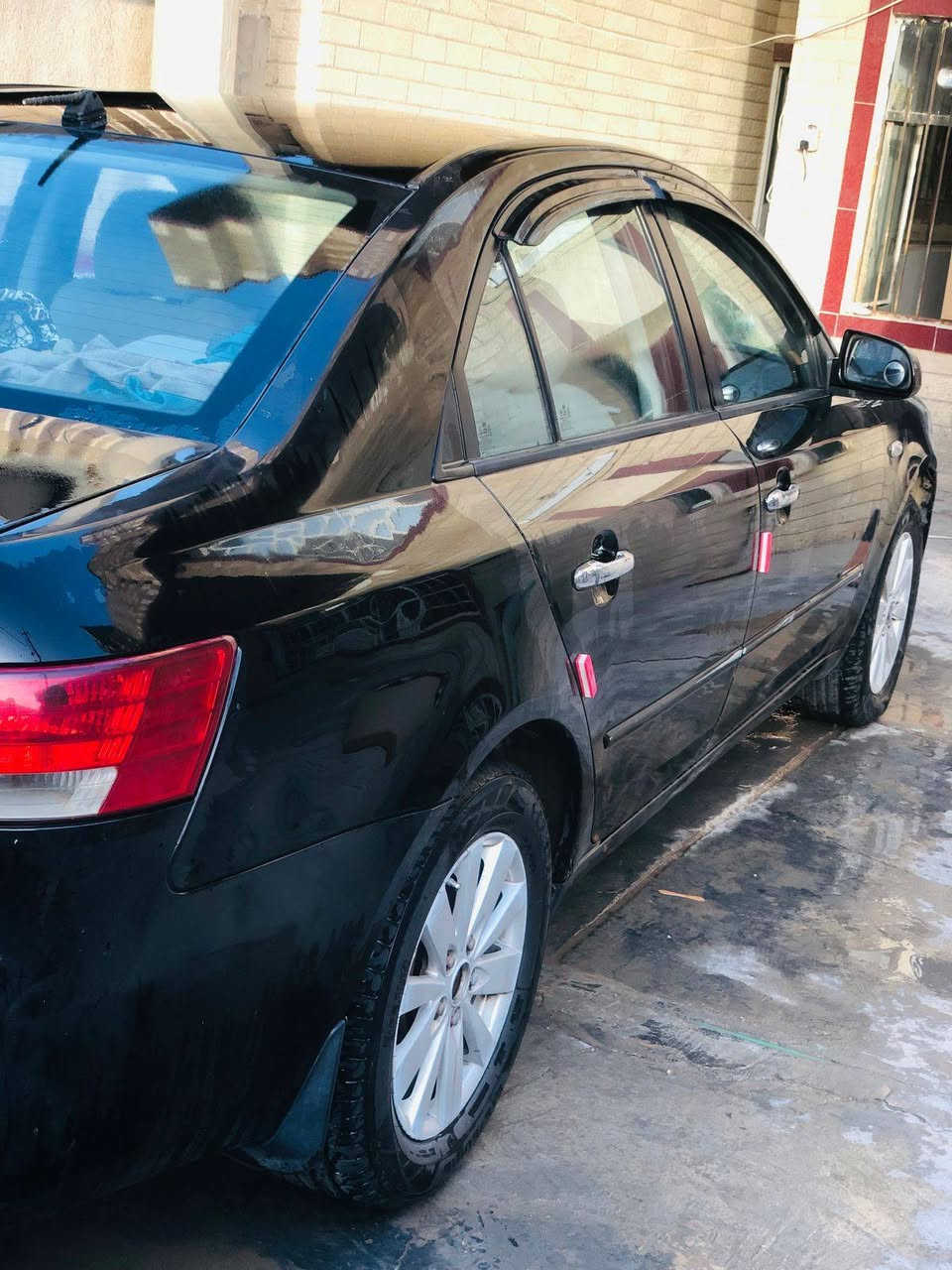 سلام عليكم سوناته موديل 2008وارد كندي 4قطع صبغ اثر جراد كير محرك تخم تاير باتري كله جديد ماتنقص لو حبايه من التبديله للتبديله صدر نص عمر الخلفي ال سعر 93 بيه مجال رقم بي واتساب *********** ول موشراي لايعلق
