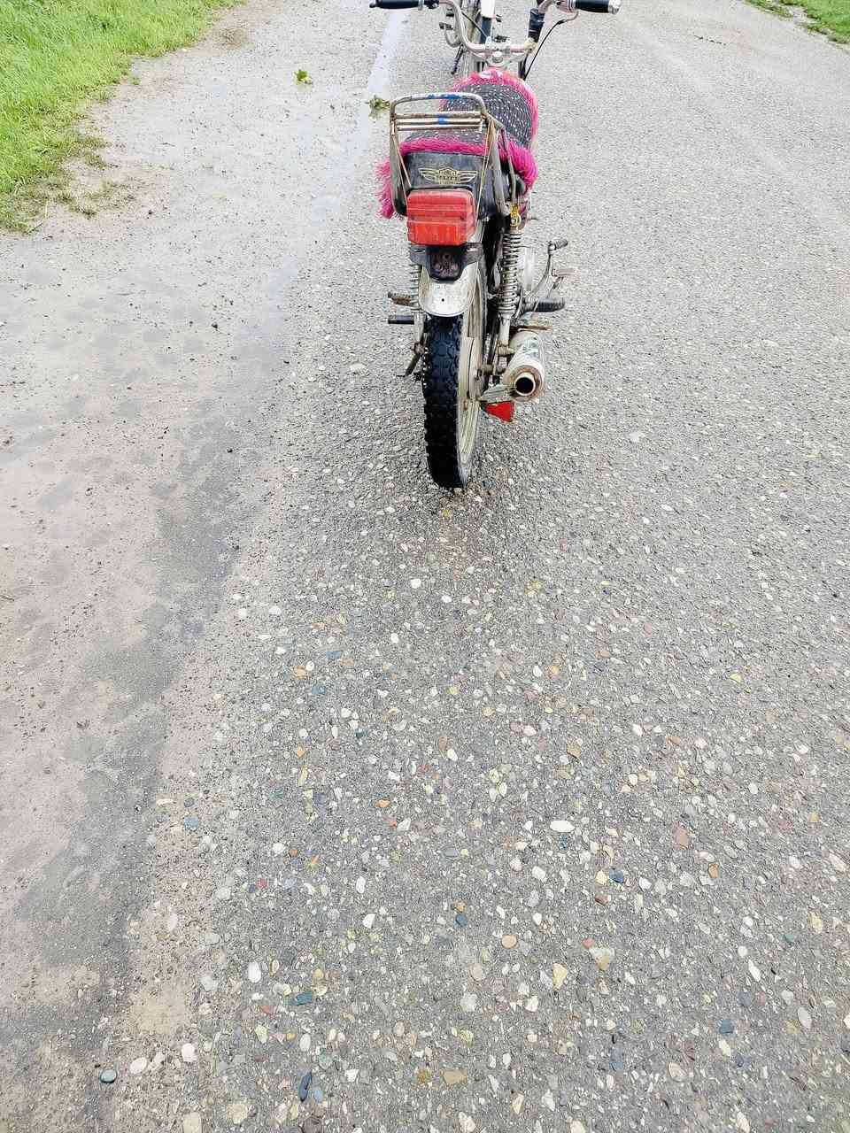 سلام عليكم دراجه للبيع المحرك مابي شي موديل 16 السعر 225 وبي مجال المكان خانقين قولاي للاستفسار خاص او اتصل ***********
