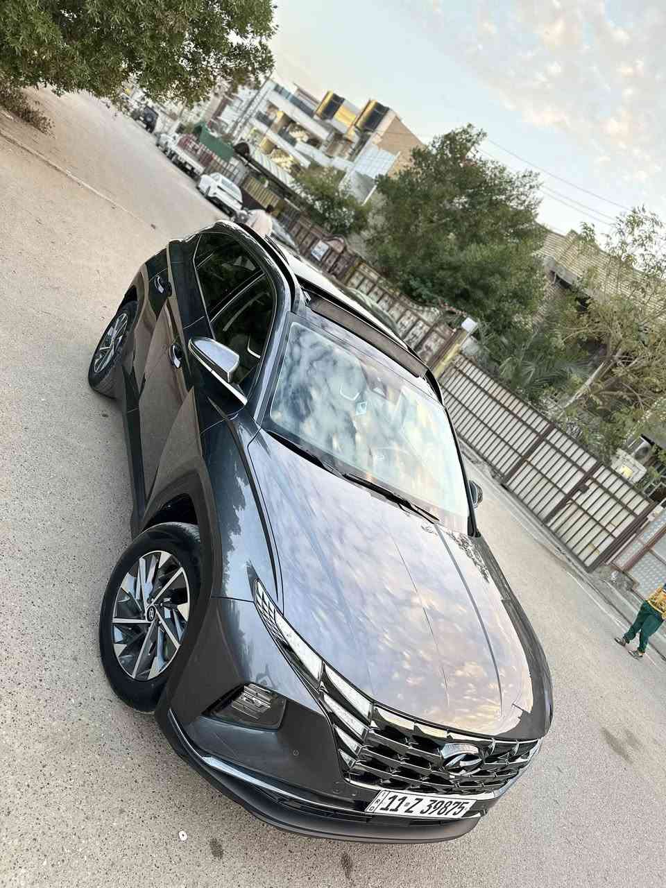 السلام عليكم
توكسان (Limited VIP) اعلى فئة بالهونداي 🔥
موديل 2023 هايبرد رقم بغداد دولي 
ماشية 30 الف / محرك وكير بلاديات 
صور الحادث والسونار مرفقة مع الصور 
المواصفات 1/1 ما تحتاج شرح واضحة 
مكاني بغداد البلديات السعر مناسب جداً 174 

للاتصال بالرقم فقط : ***********
