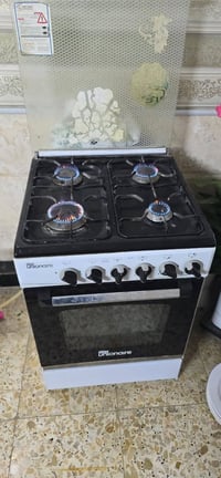 طباخ نضيف وكله شغال السعر ٥٠ قفل قفل مكان مدينه الصدر 07724124684