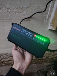 شاحن دراجة R9 • جديدة • بيها مجال