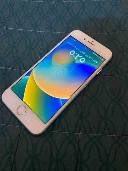 للبيع 
ايفون 8 العادي اخو جديد 
ذاكره 64 و بطاريه 92% معلايه 
الجهاز مبدل شاشه اصليه و ضهر مفطور
اما باقي كله شغال و كفاله عامه من اتصال صوت تكنيك العاب حتى البصمه مالته شغاله 💯
اخوان الجهاز كله شغال ما بي اي عيب او خلل
بدون ملحقات 
و السعر 90 الف و بي مجال للطيبين ان شاء اله 
مكاني بغداد العامريه للاتصال *********** بي واتساب
