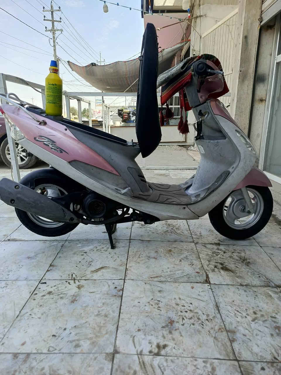 سلام عليكم دراجه ماكس منغولي 
 البيع درجه بعده بجيسه صاره 3اشهر من طالعه من الوكيا مكينه مكفوله كفاله عامه السعر خاص الرقم ***********
