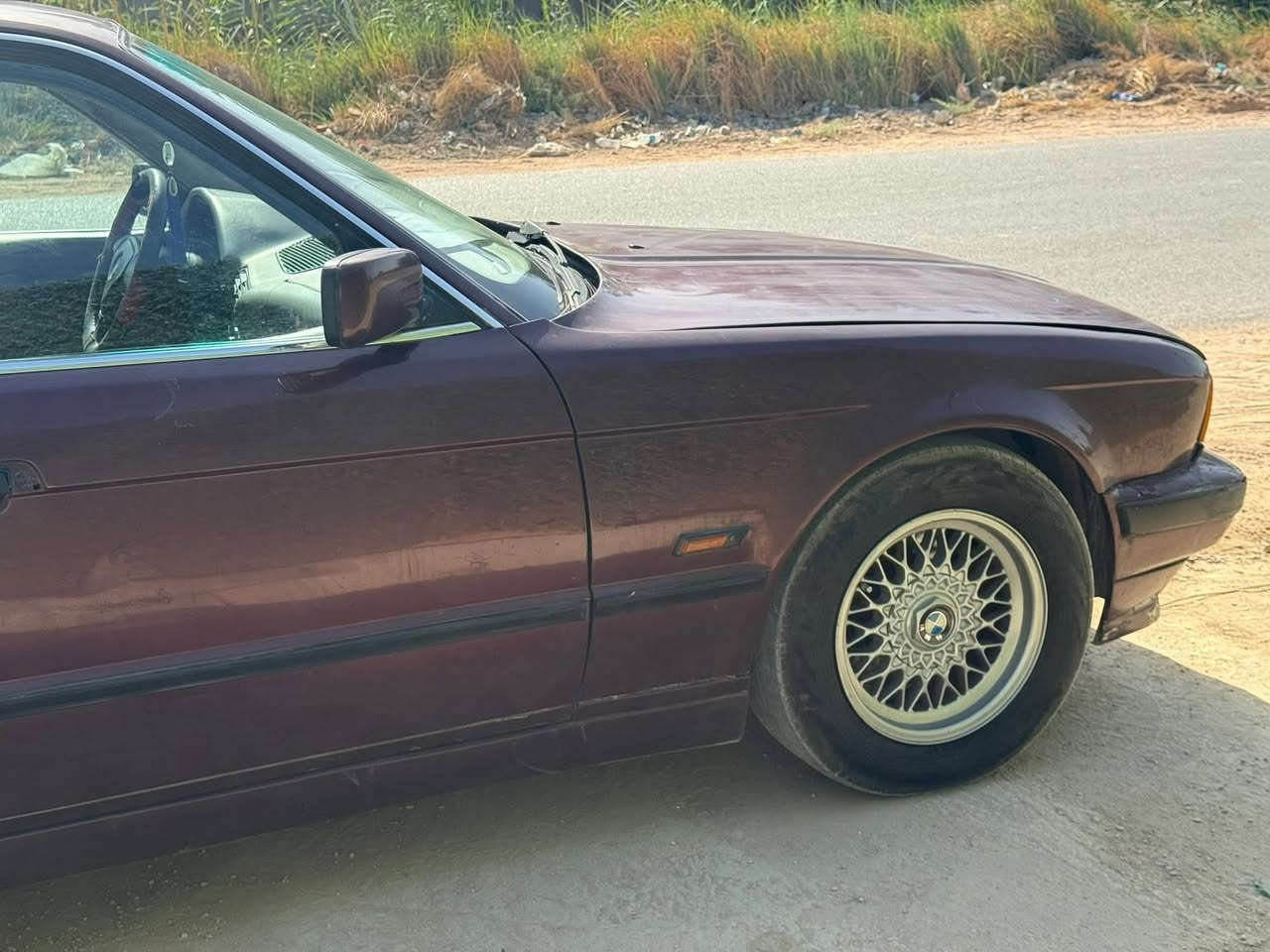 موديل 93 أصل BMW-525Ai

مكينة 6 سلندر فانوس 
كير 3 وضعيات أوتو الماني 
السيارة فول مواصفات ماناقصه شي
التبريد ثلاجة تبديل غاز والفان والكمبريس جديد والكهربائيات 
موديل 1993 أصل بليته وسنويه📃
رقم سليمانية دولي وسنويه جديدة لل27 تحويل مباشر المالك بالطارمية 
لون كرزي  
كشنات جلد كهرباء تدفئة جدد
جامات كهرباء 
تنته بالقمارة شغالة 
دشبول صاجي يخبل 

تخم سماعات جديد
راديو مسجل بلوتوث 
كهربائيات كلها شغاله انارة لايت كله جديده 
حدادية وسط
مكينة لا نضّح ولا تنقيص 
بجم عرض 
منظومة بانزين جديدة من فيت بم الى الفيش الى الكلاص الى البخاخات  الى البلكات كلشي جديد 
تخم تاير جديد + باتري
ويل خلية اكسل مفتوح  
 السيارة مصرف عليه هواي ونظيفة 
الرون بال140- يقراء 2

موبايل *********** مكاني بابل
