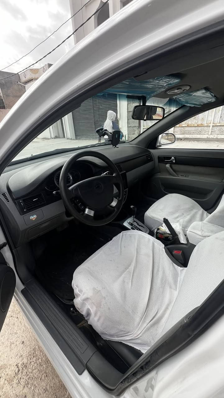 2012 اوبترا
استخدام شخصي 
رقم ديالى انكليزي بأسمي
سنوية 2028

السونار مرفق مع الصور

كير ومحرك بشرط مكفولة

لايتات زينون ثلجي

تبريد تدفئة شغال

الرقم ***********

مكان السيارة ديالى جلولاء

السعر 82 وبيها مجال
