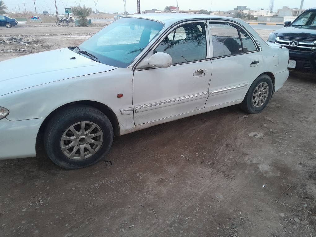 السلام عليكم سوناتا ثري موديل 2000رقم بغداد سنولل27رقم بغداد شرط التحويل يردله ترتيب سعره ٢٨مكاني ديالى للاستفسار الاتصال على الرقم ***********
