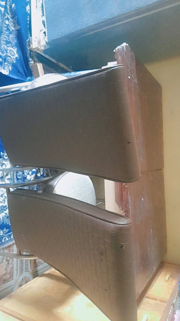 ميز طعام مابي عيب قيم واخذ


**إذا كنت صاحب هذا الإعلان وتريد حذفه لأي سبب، رجاءا أرسل رسالة إلى الدعم الفني**