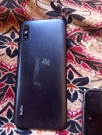 ردمي A9 بي فطر بلشاشه سعر 75 وبي مجال 07890395390