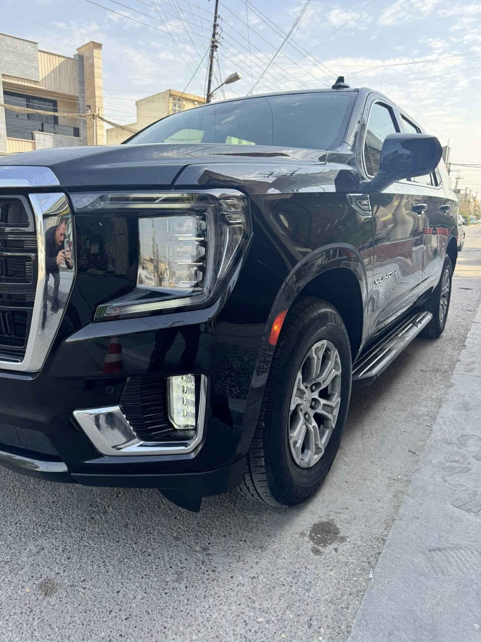 يوكن 2023 SLE مكفولة بسعر مناسب بيع سريع
جيمسي يوكن موديل 2023 وكالة المنصور ام الضمان مواصفات SLE
سيارة مال بيت استخدام شخصي جديدة بمعنى الكلمة بعدها بوضع الشركة مكفولة كفالة عامة بدون رصعات وبدون شخوط
رقم بغداد الجديد هزه جديدة سنويه باسمي تحويل مباشر

السعر مناسب 470 $ وبيها مجال

مكان السيارة بغداد حي الجامعة
*********** غيث الكبيسي
