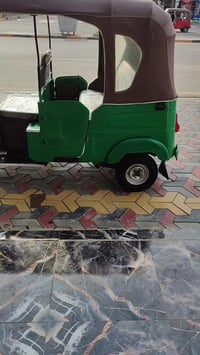 تكتك 22 شهر 4 مكفوله  من التفيلس  كفاله عامه حته الخياس ما معمره بعدهي...