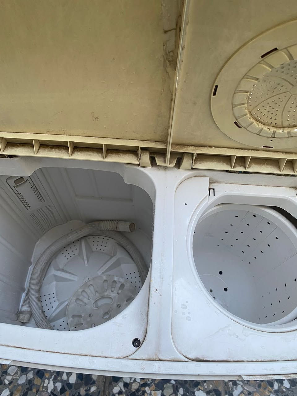 غساله اوتوماتيك كوريه كلش نظيفة على الفحص كبيرة السعر ١٥٠ وغساله عاديه على الفحص السعر ٤٠


**إذا كنت صاحب هذا الإعلان وتريد حذفه لأي سبب، رجاءا أرسل رسالة إلى الدعم الفني**