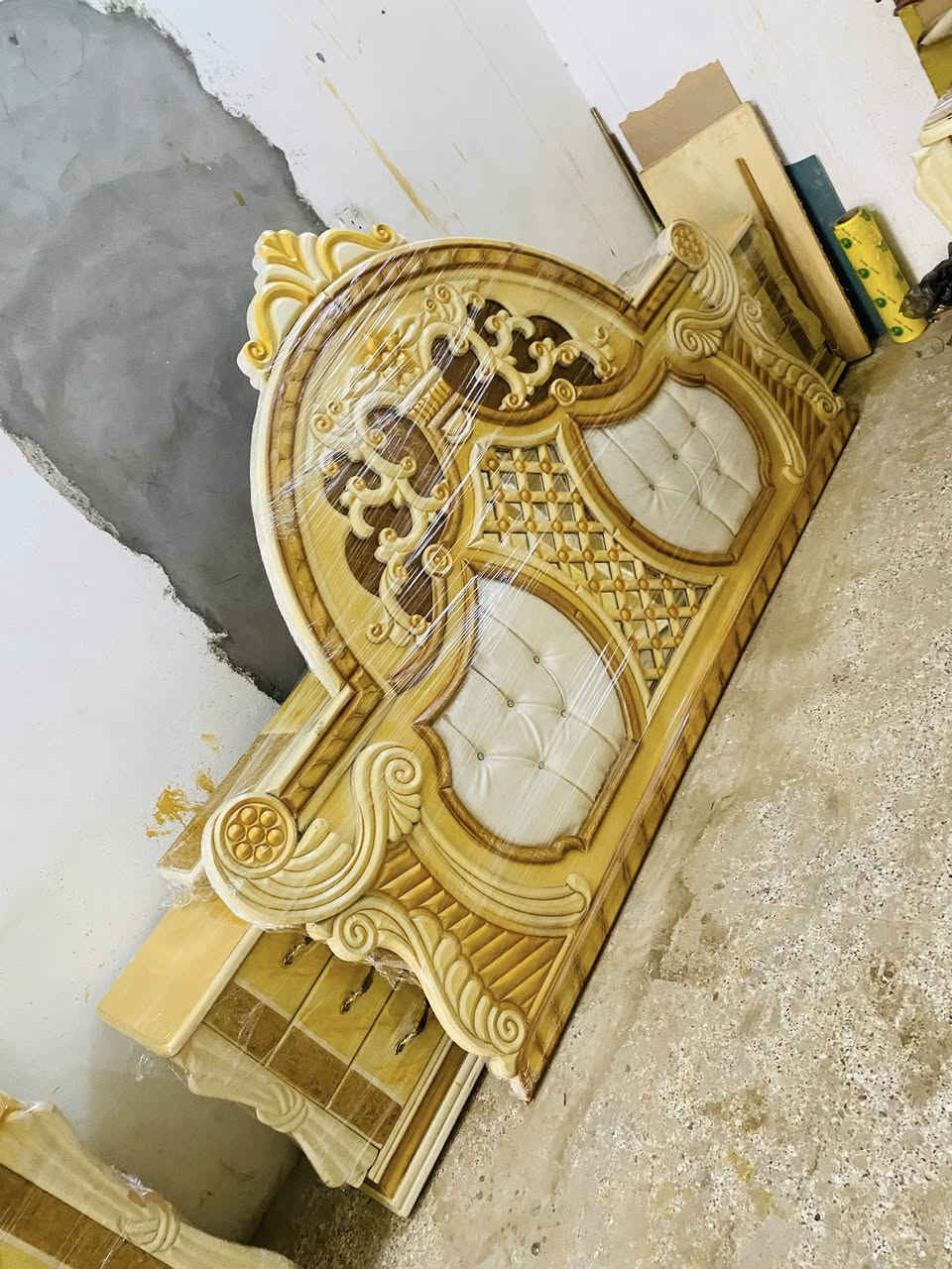 غرفة نوم حراري نظيفة  شغل توصاه حطاطة بسعر 850 وبيه مجال
عنوان بعقوبة كاطون شارع ابو رباح مزاد ضي القمر 

***********
